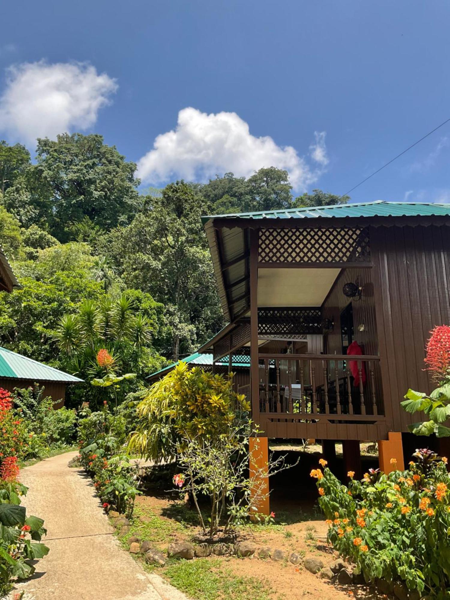Abc Chalet Tioman Kampong Ayer Batang Eksteriør billede